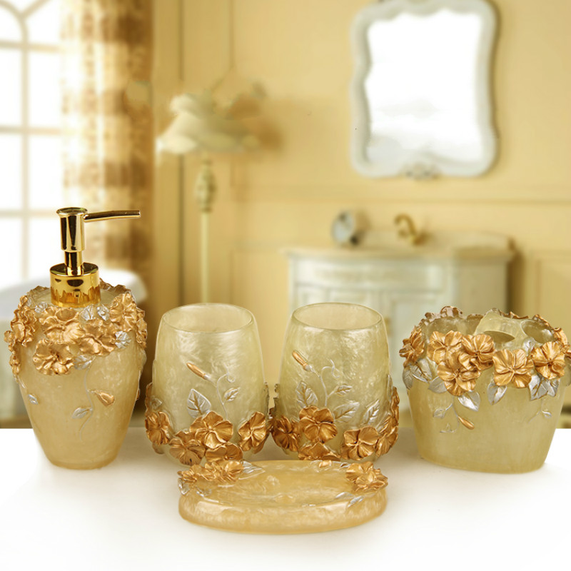 Wedding Bathroom Supply Kit - Europese stijl reliëfhars badkamerset tandenborstelbeker vijfdelig